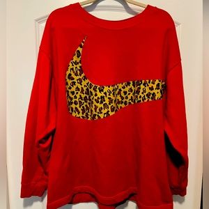 Nike Crewneck Cheetah Plus Size Sweatshirt